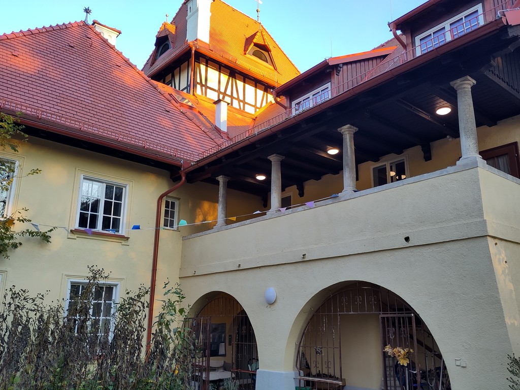 Das Kastell in Schönau - adaptiert für gemeinschaftliches Wohnen