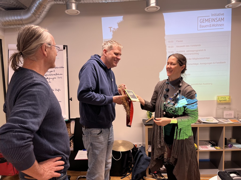 Generalversammlung13.12.23-einstandsgeschenk-an-Hauswirtschaft